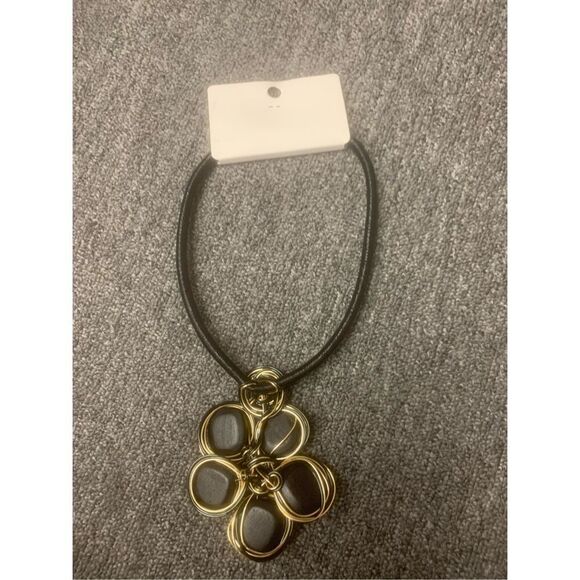 Wire Flower Statement Necklace - Picture 5 of 6